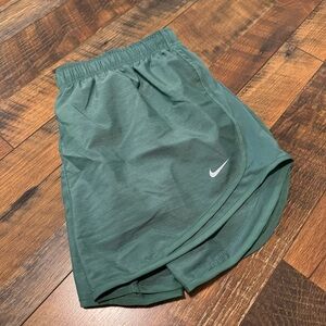 Nike Women’s Tempo Brief-Lined Running Shorts